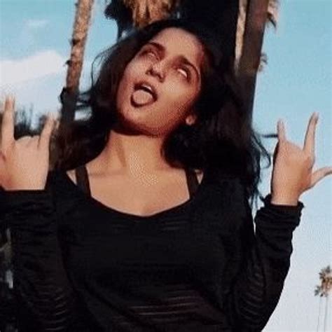 Stream MIA KHALIFA by iLOVEFRiDAY .